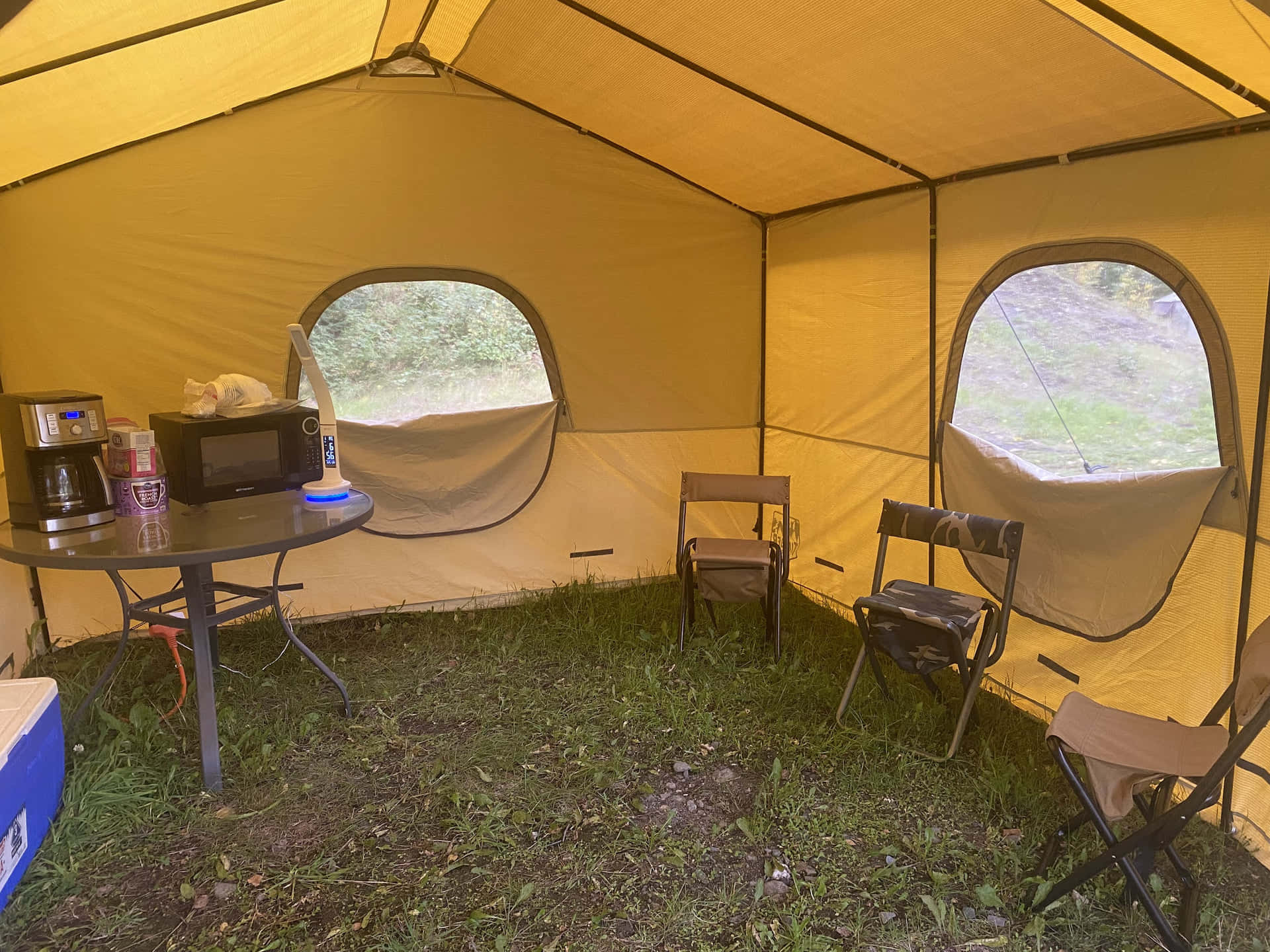 Magic Bus (1-4 people) gallery 30